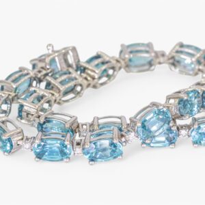 3519.Pulsera de oro blanco de 14K con diamantes y circón