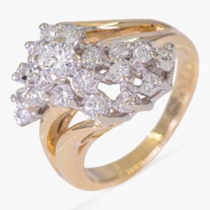 3526.Anillo de oro amarillo de 14K con diamantes