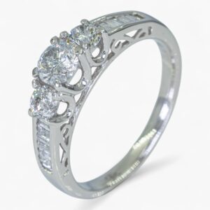 3692 Anillo de oro blanco 14K con diamantes