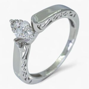 3703 Anillo de oro blanco 14K con diamantes