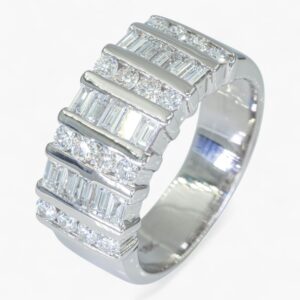 3716 Anillo de oro blanco 18K con diamantes