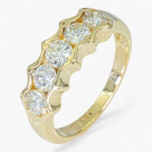 3763 Anillo de oro amarillo 14K con diamantes
