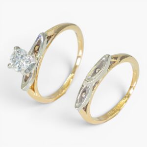 4096 Set de dos anillos de oro amarillo y blanco de 14k con diamantes