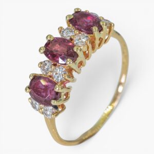 4111 Anillo de oro amarillo 14K con rubíes y diamantes